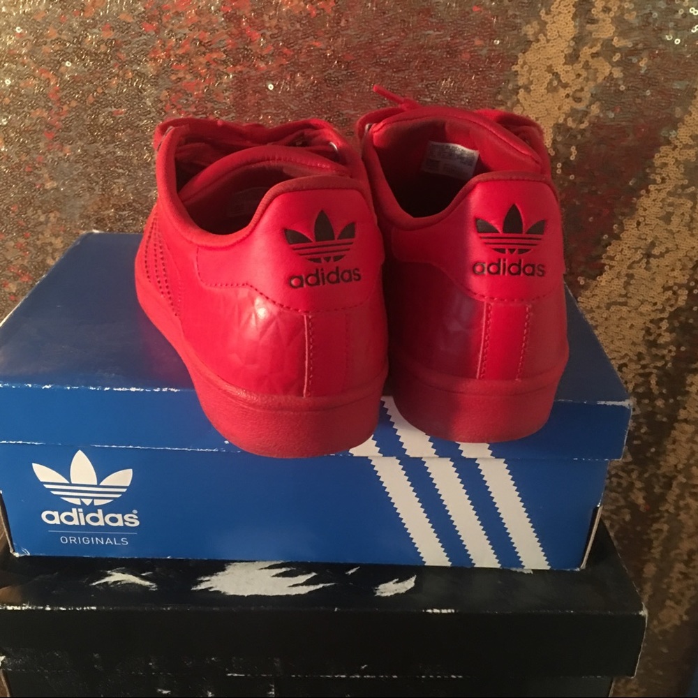 Fire Red superstar Addidas - Picture 7 of 7